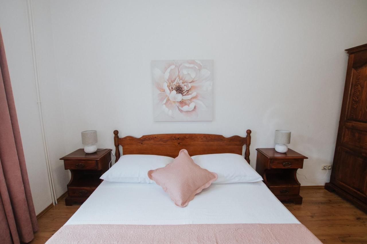 Apartment Deni Солин Экстерьер фото